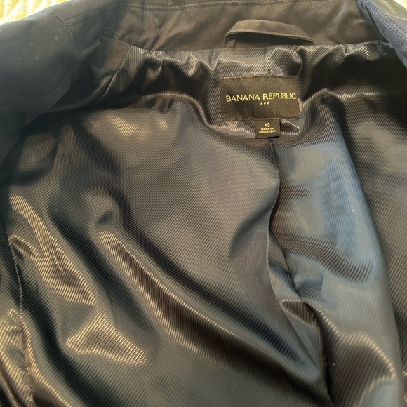 Banana Republic Navy Trench Coat - Picture 3 of 3